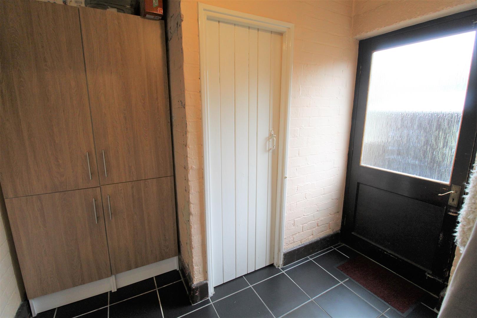 Yarnbrook Grove, Norton, Stoke-On-Trent
